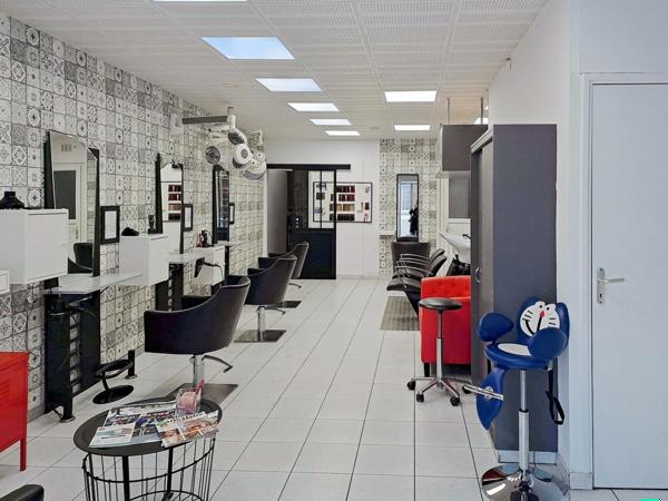 Immeuble et son local commercial