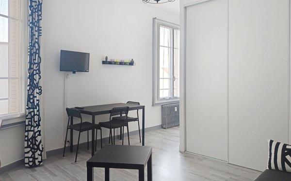 Appartement à vendre    1 pièce • 24,47 m2 Vichy