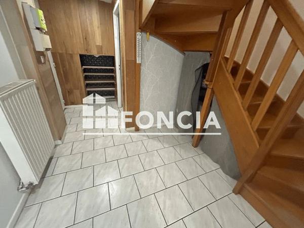 Location Appartement 4 pièces 78 m² - 13 QUAI ANATOLE FRANCE Vienne 38200