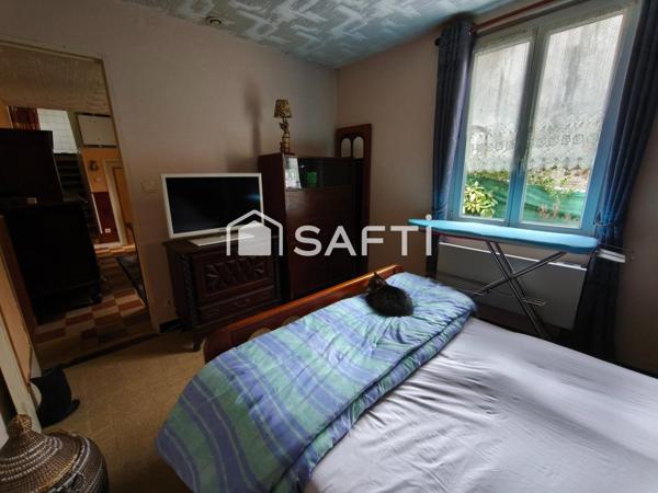 Maison de ville actuellement louée