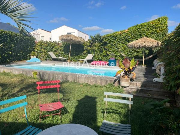 Maison à Les Sables-d'Olonne, 85100 - 8 pièces 173m²