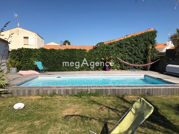 Maison à Les Sables-d'Olonne, 85100 - 8 pièces 173m²