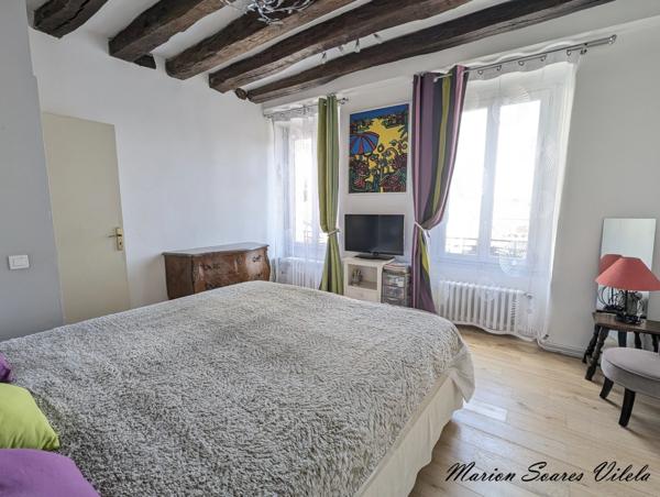 Maison de caractère avec terrasse, garage et fort potentiel. Centre-ville Chaumes-en-Brie.
