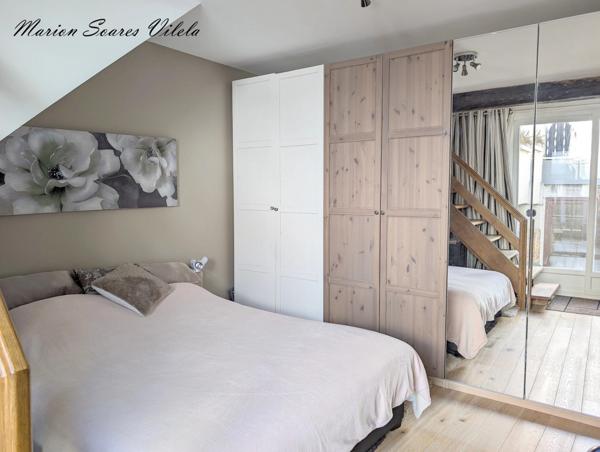 Maison de caractère avec terrasse, garage et fort potentiel. Centre-ville Chaumes-en-Brie.