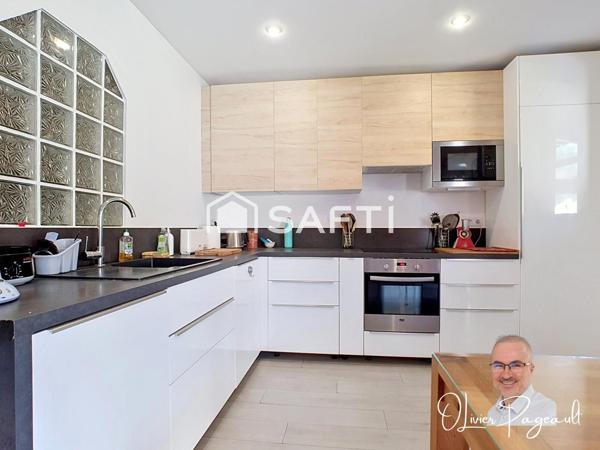 T4 atypique en maison avec jardin et dépendances