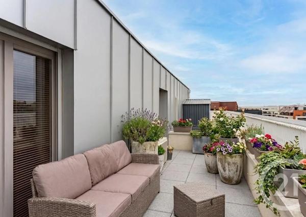 Appartement F4 à vendre  4 pièces - 84 m 2   ST PRIEST  - 69