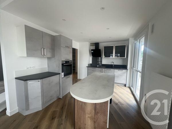 Appartement F5 à vendre  6 pièces - 94 m2 AURILLAC - 15