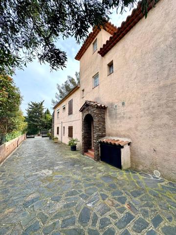 La Croix-Valmer (83420) Charmante maison ancienne sur la Croix-Valmer