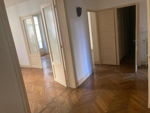 Local Professionnel à louer à Clermont-ferrand