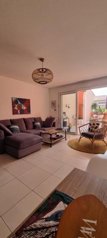 Grimaud (83310) Duplex T3 Terrasse