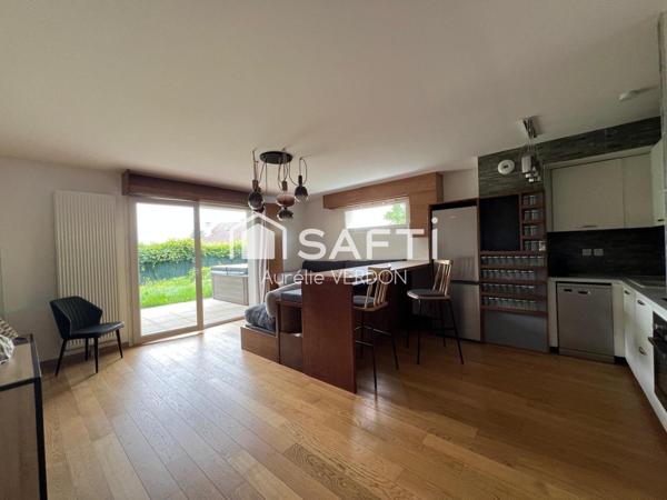 Magnifique appartement T3 vendu meublé avec jacuzzi, proche frontière