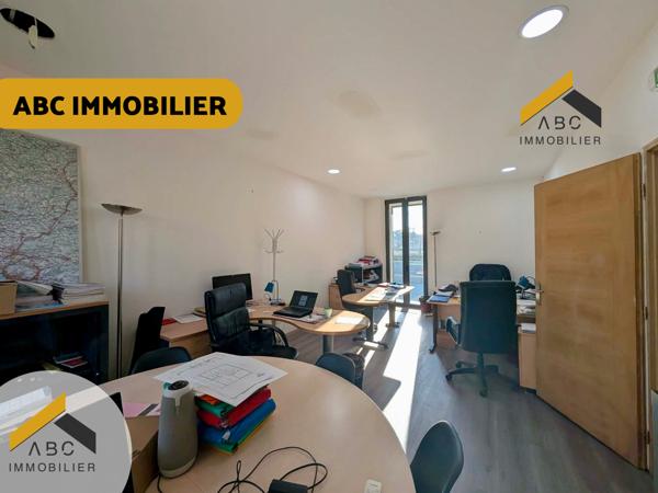 Orange (84100) LOCAL PROFESSIONNEL / COMMERCIAL DE 376 M2 SUR ORANGE