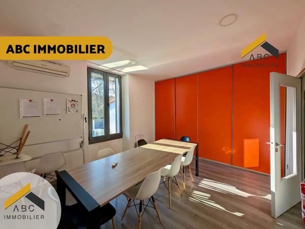 Orange (84100) LOCAL PROFESSIONNEL / COMMERCIAL DE 376 M2 SUR ORANGE