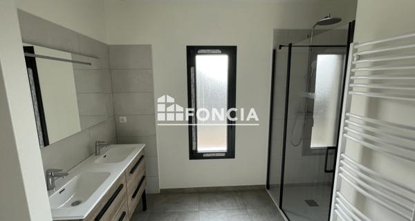 Location Maison 5 pièces 130.47 m² - Riorges 42153
