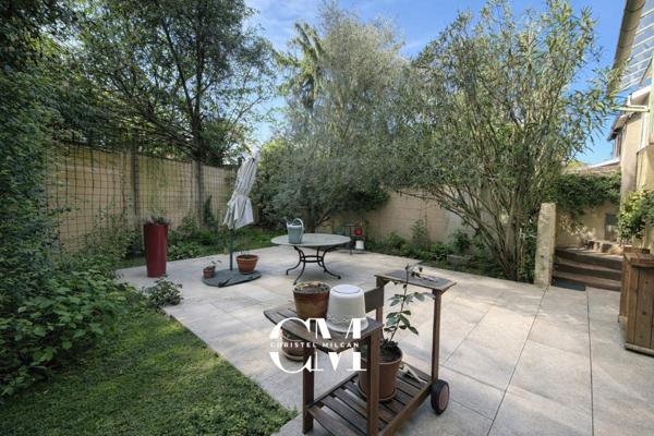 Immeuble ART DÉCO 260 m² 2 garages, jardin