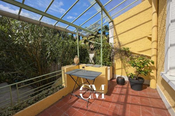 Immeuble ART DÉCO 260 m² 2 garages, jardin