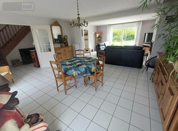 Maison à vendre à Sains-en-Amiénois dans la Somme (80680), ref : 80011-5564