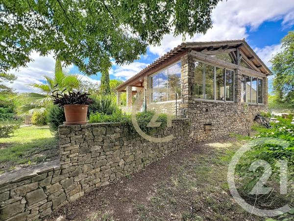 Maison à vendre  6 pièces - 208,74 m 2   UZES  - 30