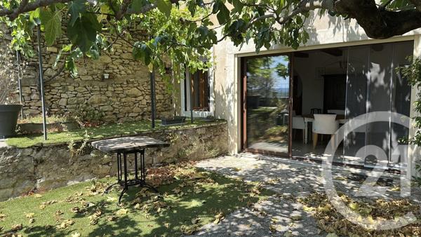 Maison à vendre  6 pièces - 208,74 m 2   UZES  - 30