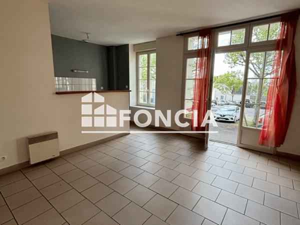 Location Appartement 2 pièces 39.3 m² - APT N°3 Sable Sur Sarthe 72300