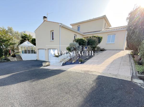 BELLE VILLA FAMILIALE - A PROXIMITÉ DE LA PLAGE DE ROYAN PONTAILLAC -