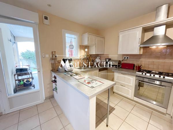 BELLE VILLA FAMILIALE - A PROXIMITÉ DE LA PLAGE DE ROYAN PONTAILLAC -