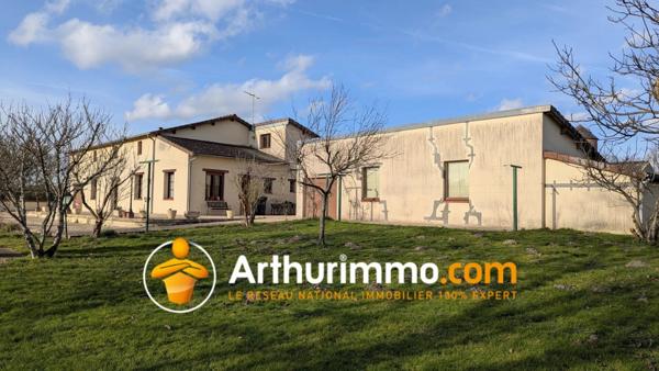 Vente Maison 4 pièces 135 m2 à Clémont