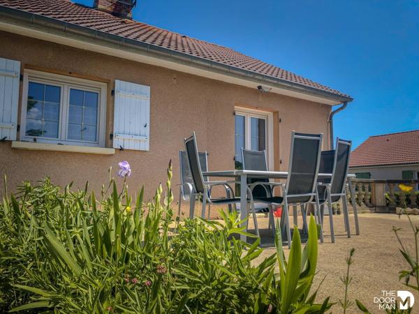 Maison - Vendu - 106 m² - CORGIRNON | The Door Man
