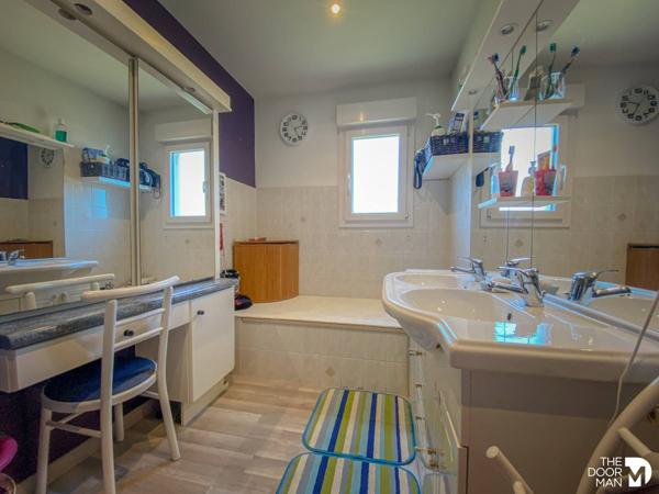 Maison - Vendu - 106 m² - CORGIRNON | The Door Man