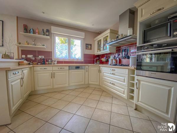 Maison - Vendu - 106 m² - CORGIRNON | The Door Man