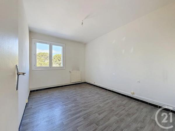 Appartement F3 à vendre  3 pièces - 61,42 m 2   SETE  - 34