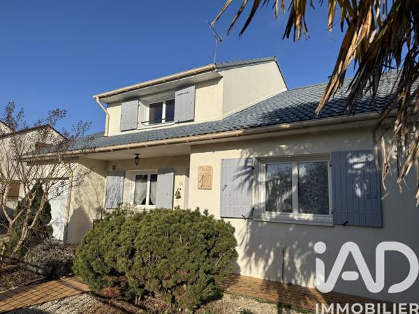 Maison à vendre 5 pièces 123 m² Naintré