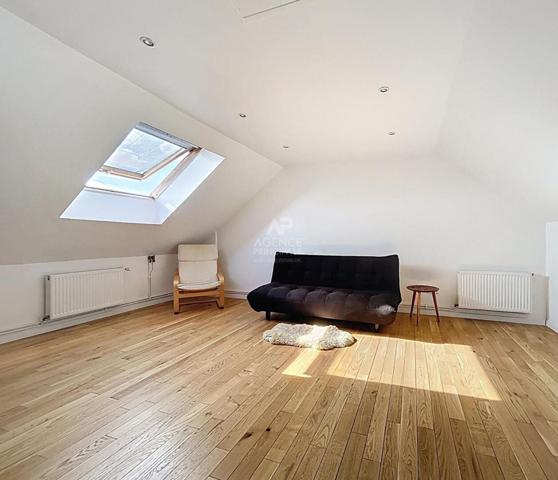 Maison à vendre €655 000 ** - Référence 877