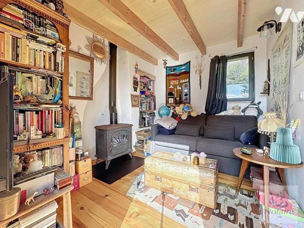 Maison en bois bioclimatique de 66.31 m² + appartement indépendant de 25 m² sur terrain de 1 974 m²