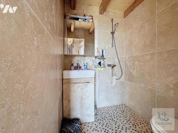 Maison en bois bioclimatique de 66.31 m² + appartement indépendant de 25 m² sur terrain de 1 974 m²