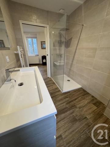 Maison à vendre  6 pièces - 138,22 m 2   BRIATEXTE  - 81