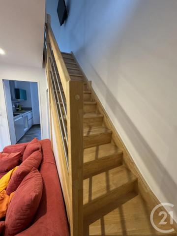 Maison à vendre  6 pièces - 138,22 m 2   BRIATEXTE  - 81