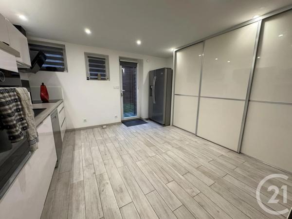 Maison à vendre  6 pièces - 138,22 m 2   BRIATEXTE  - 81