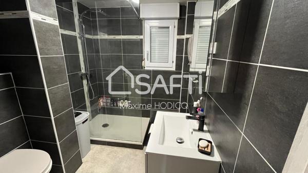 Appartement T3 rénové et lumineux avec vue mer.