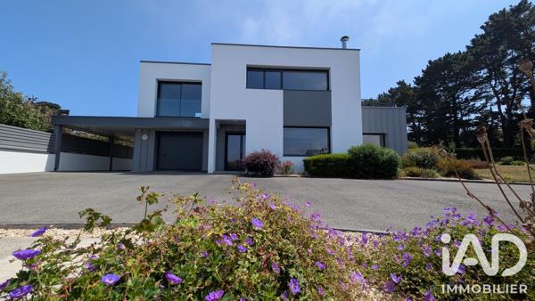 Maison à vendre 6 pièces 191,9 m² Lannion