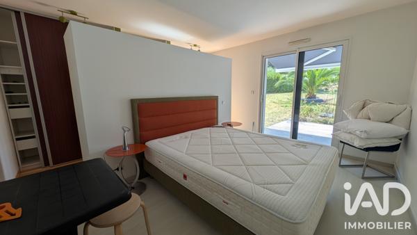 Maison à vendre 6 pièces 191,9 m² Lannion