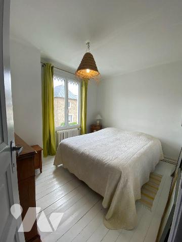 Maison à vendre - DINAN (22 100) - Belle maison bien entretenue, située dans une rue au calme c...