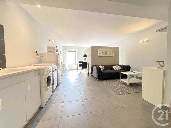Appartement Studio à vendre  1 pièce - 36,47 m 2   AUBENAS  - 07