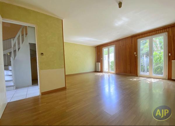 Maison à vendre Orvault - 5 pièces, 114m² avec 3 chambre(s) à 265 000€ - AJP Immobilier Nantes Est