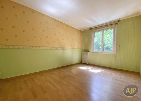 Maison à vendre Orvault - 5 pièces, 114m² avec 3 chambre(s) à 265 000€ - AJP Immobilier Nantes Est