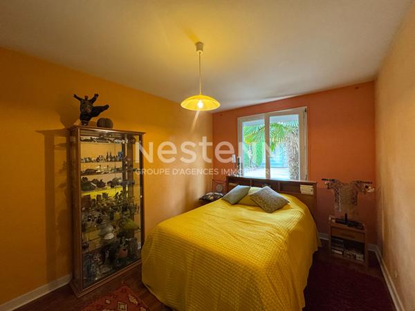 Maison de faubourg 150 m² Hab. - 4 chambres, garages, piscine, jardin