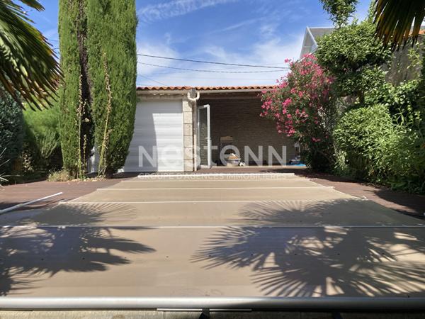 Maison de faubourg 150 m² Hab. - 4 chambres, garages, piscine, jardin