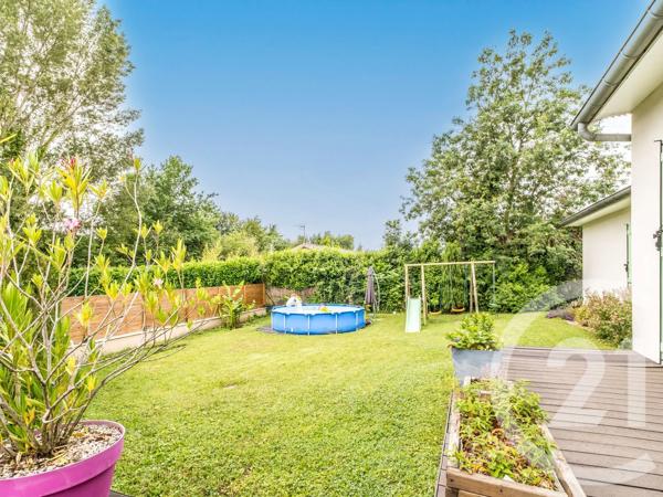 Maison à vendre  6 pièces - 120 m 2   MASSIEUX  - 01