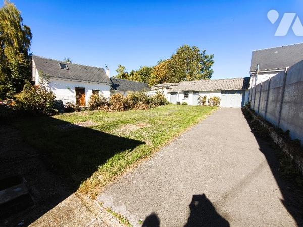 CHARMANTE MAISON DE PLAIN-PIED – UN BEAU POTENTIEL À RÉVÉLER !