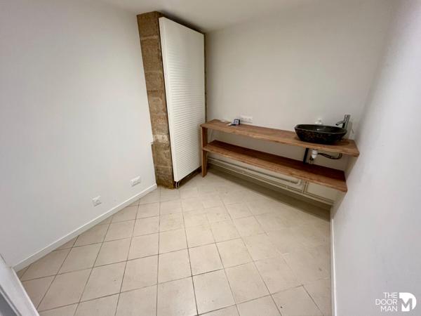 Locaux commerciaux - À louer - 65 m² - LANGRES | The Door Man